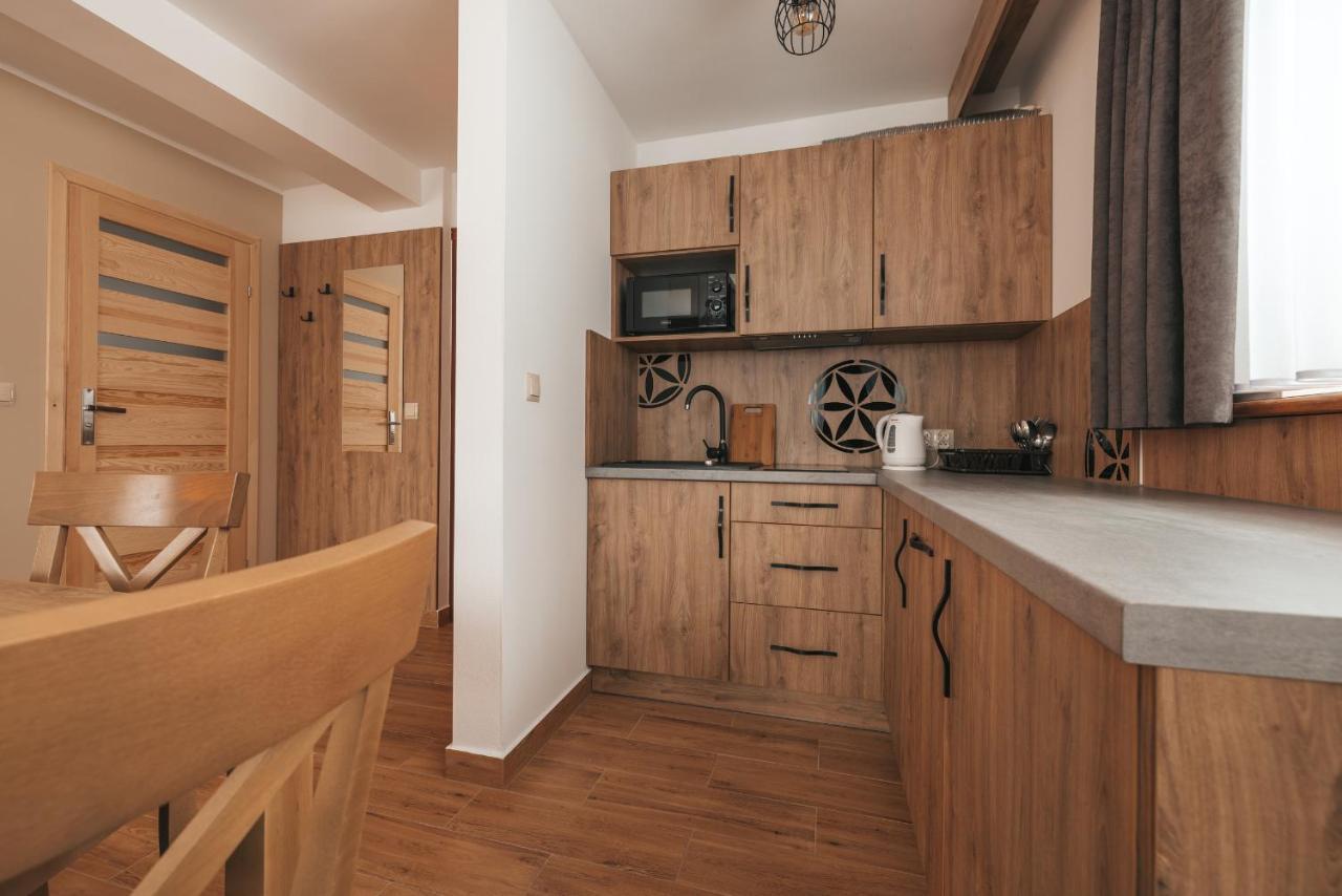 Apartamenty Grand Tatry - Sauna I Jacuzzi Wliczone W Cene Pobytu - 10 Minut Pieszo Od Term Bania Bialka Tatrzanska Exterior foto