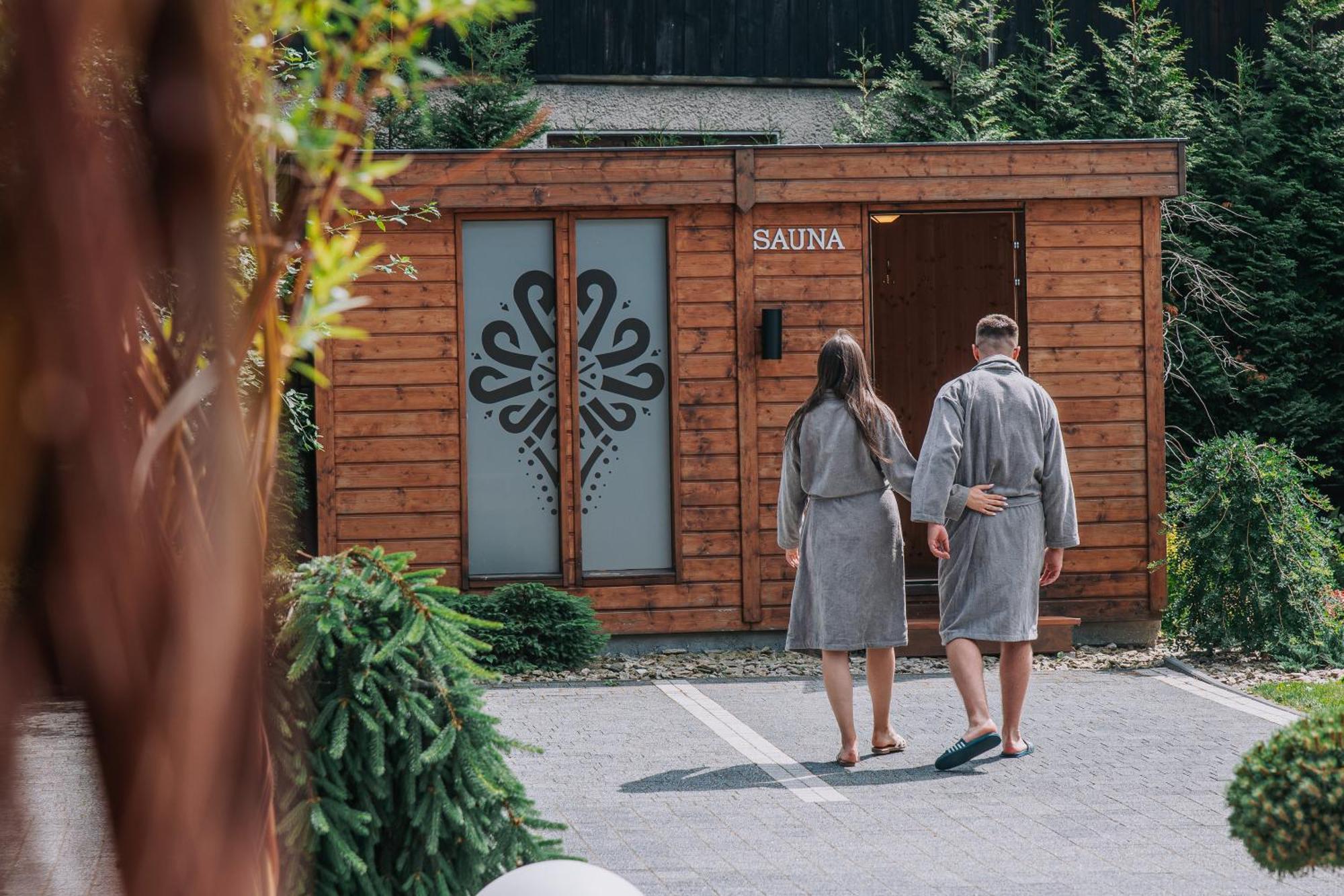 Apartamenty Grand Tatry - Sauna I Jacuzzi Wliczone W Cene Pobytu - 10 Minut Pieszo Od Term Bania Bialka Tatrzanska Exterior foto
