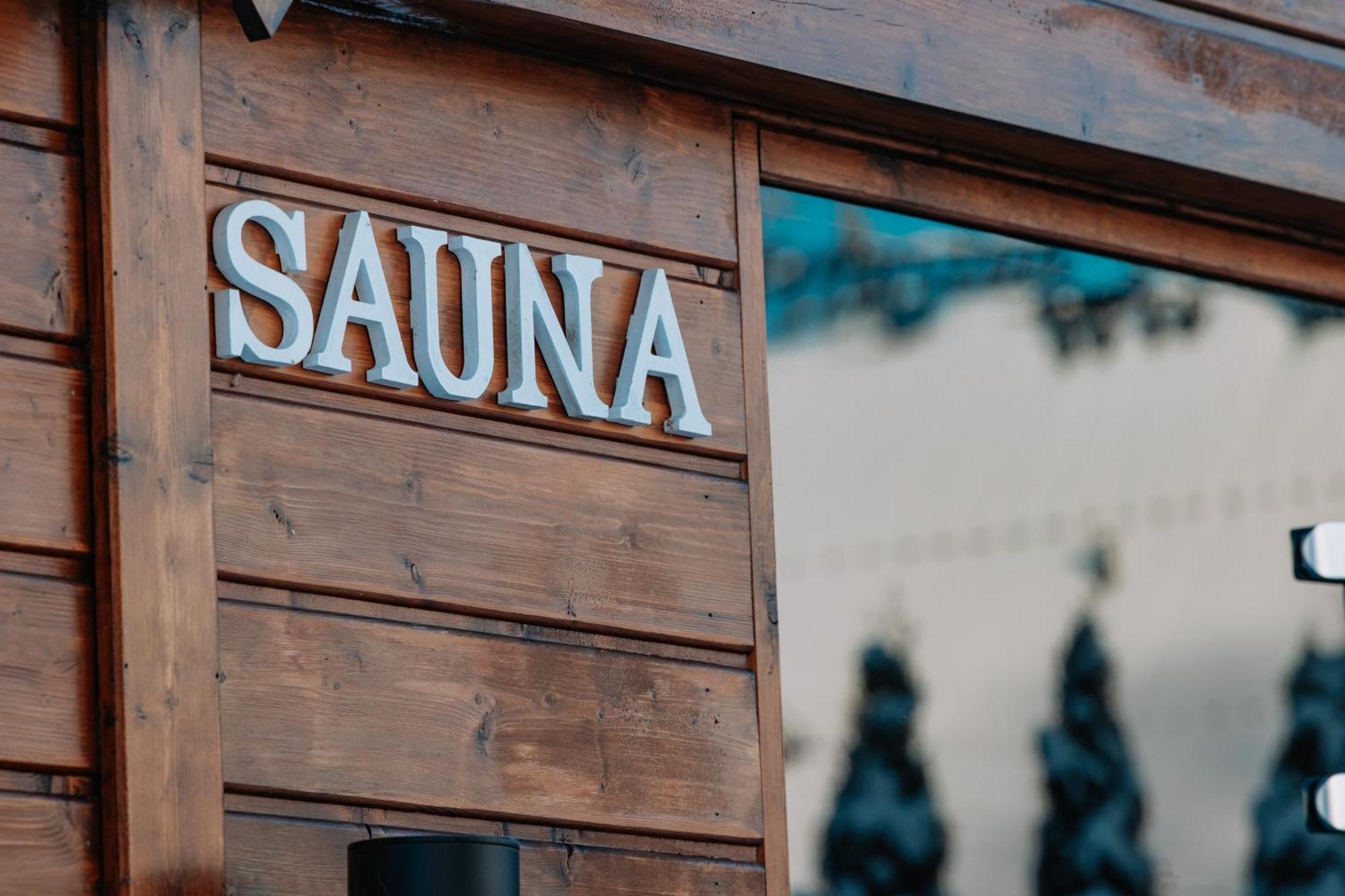 Apartamenty Grand Tatry - Sauna I Jacuzzi Wliczone W Cene Pobytu - 10 Minut Pieszo Od Term Bania Bialka Tatrzanska Exterior foto